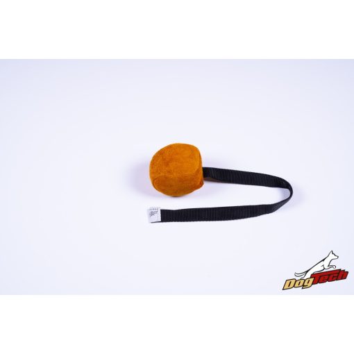 Dogtech bőr labda 7 Cm átmérőjü.